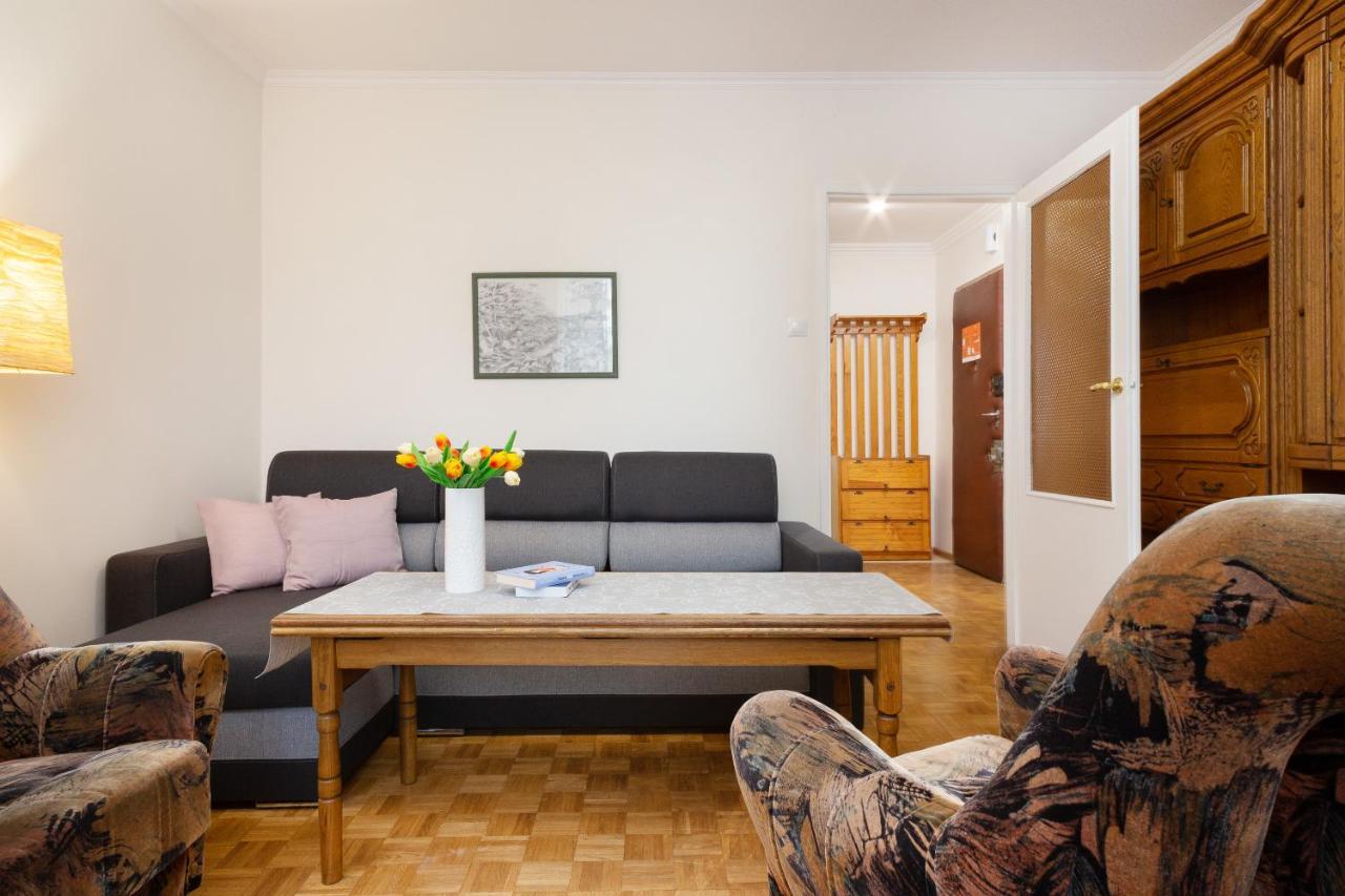 Comfy & Spacious Apartment Warsaw By Noclegi Renters Kültér fotó